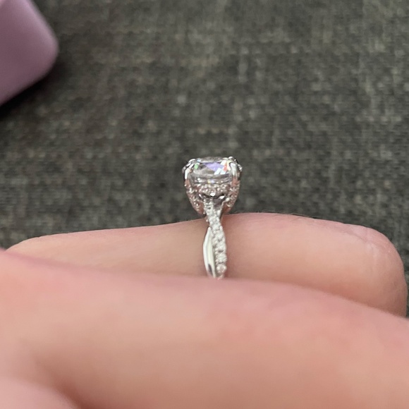 14K White Gold Twisted Ring 14K Gold 2ct Round Cut Moissanite Rings Hidden Halo - Picture 2 of 4